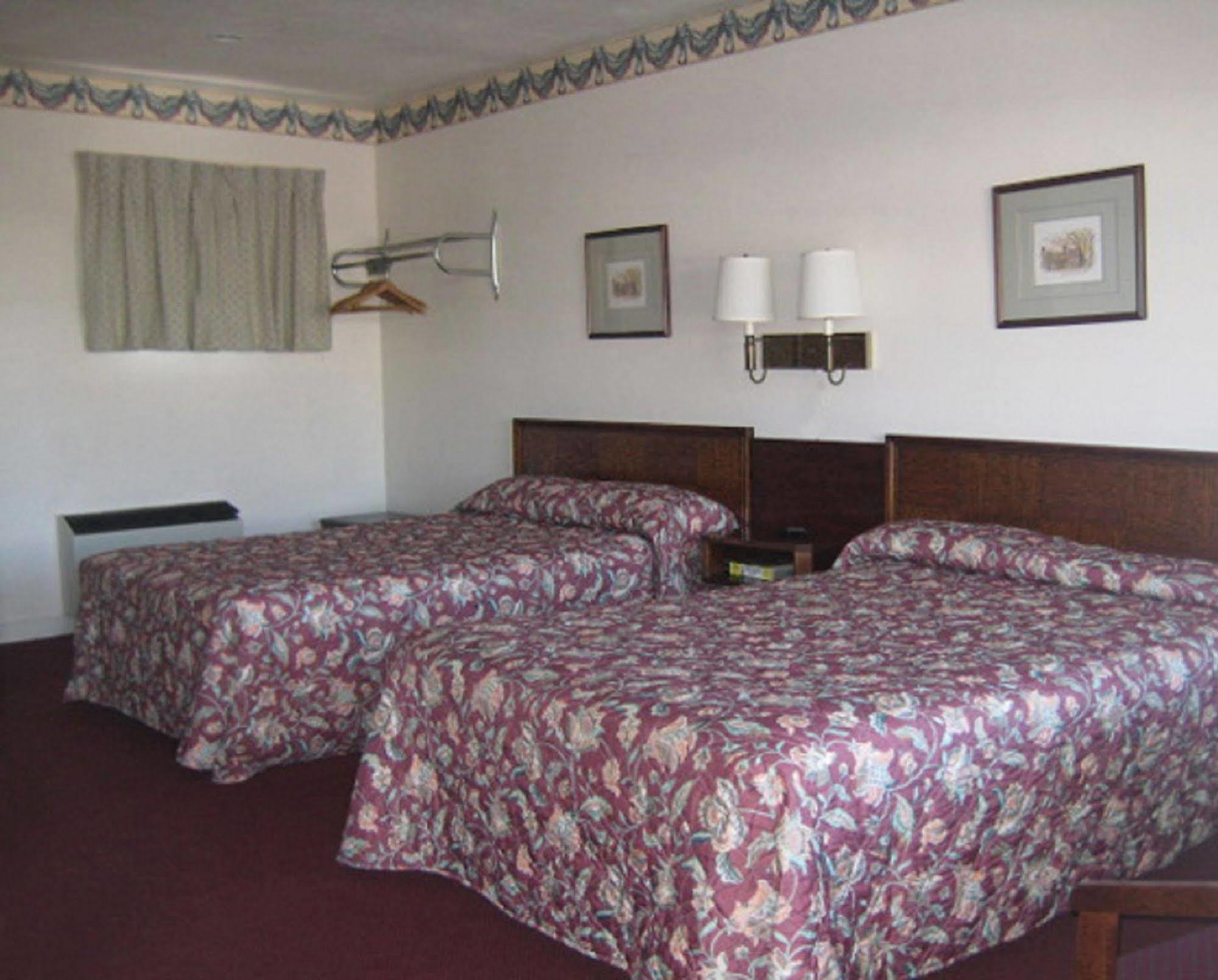Bassett Motel Williamsburg Ngoại thất bức ảnh