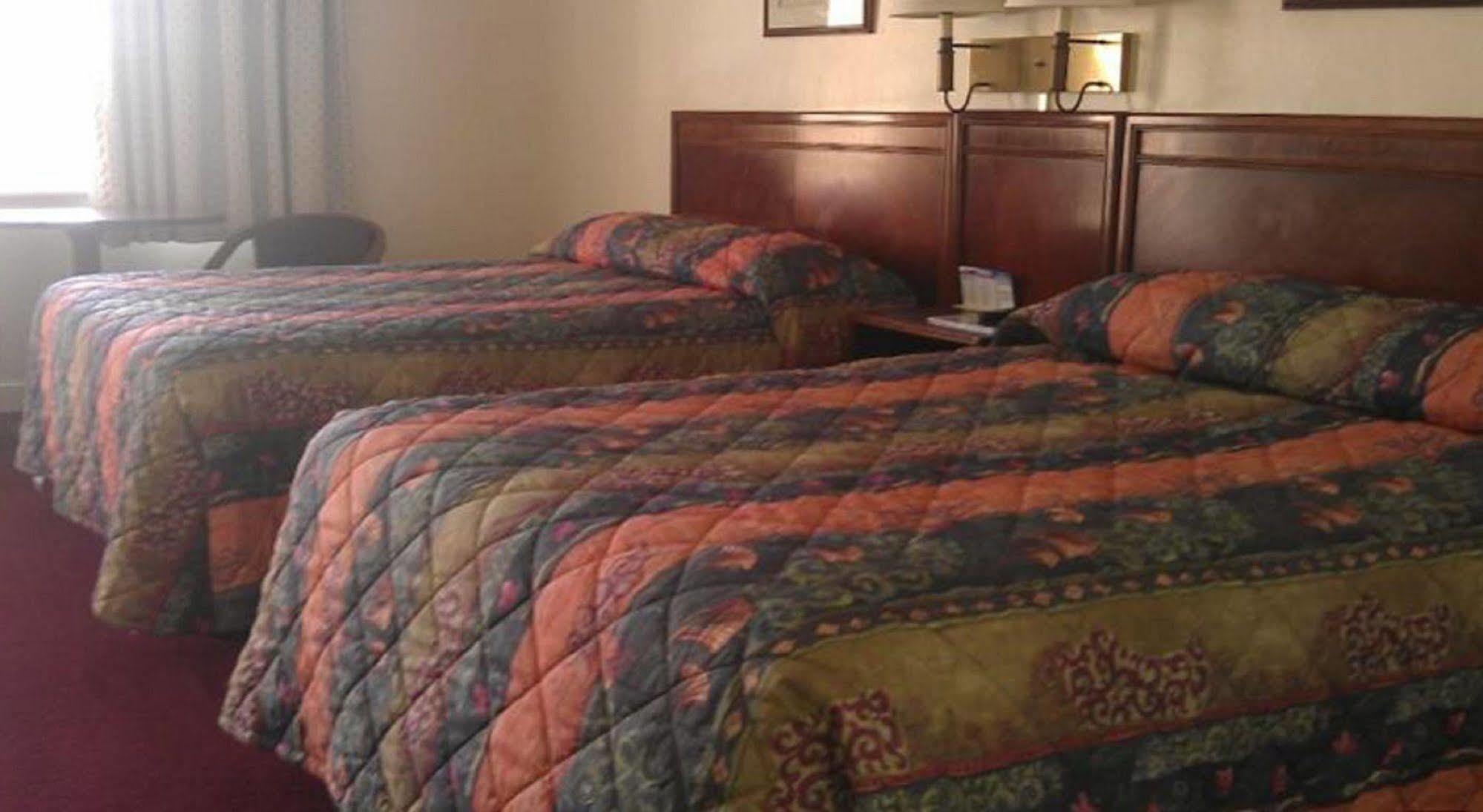 Bassett Motel Williamsburg Ngoại thất bức ảnh