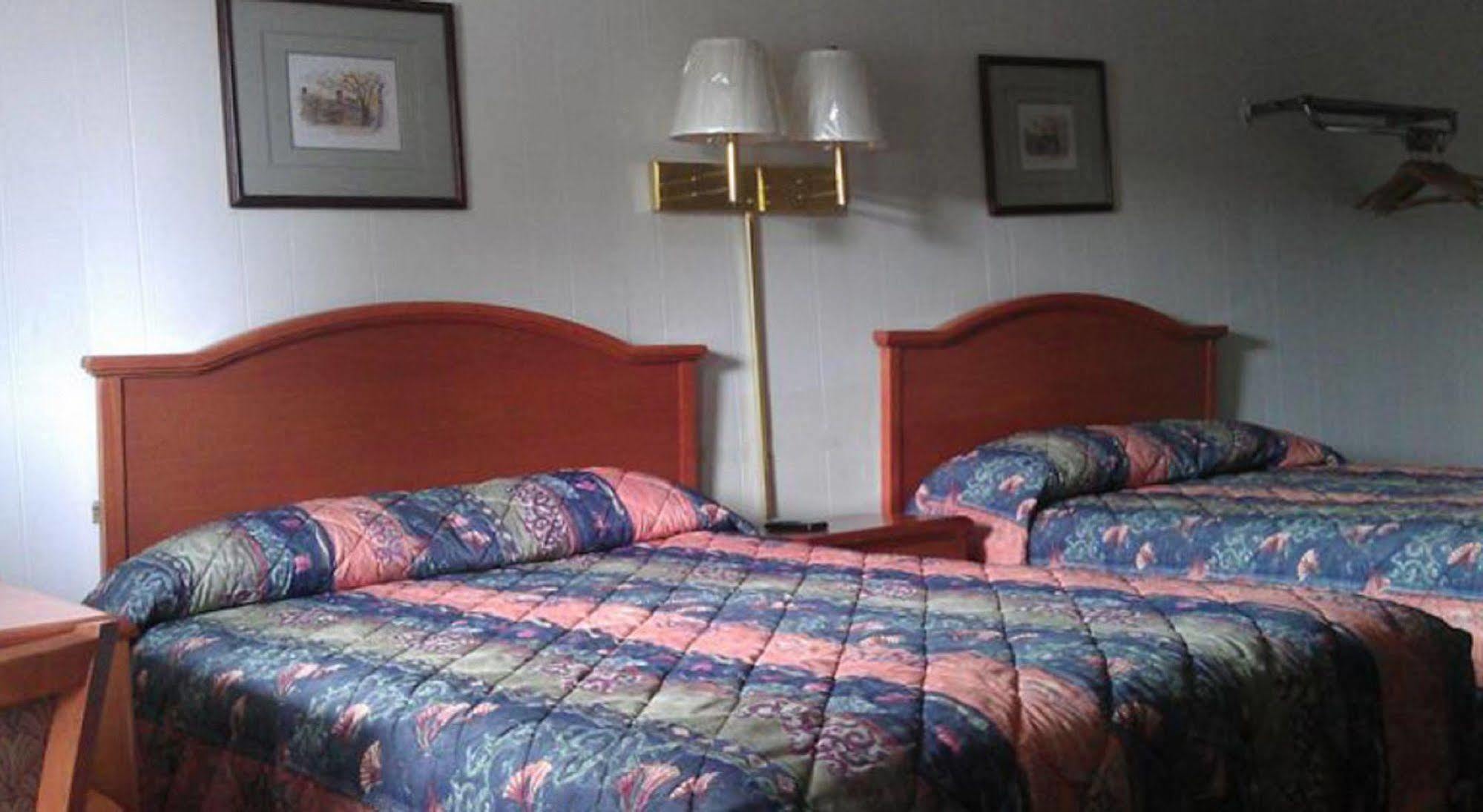 Bassett Motel Williamsburg Ngoại thất bức ảnh