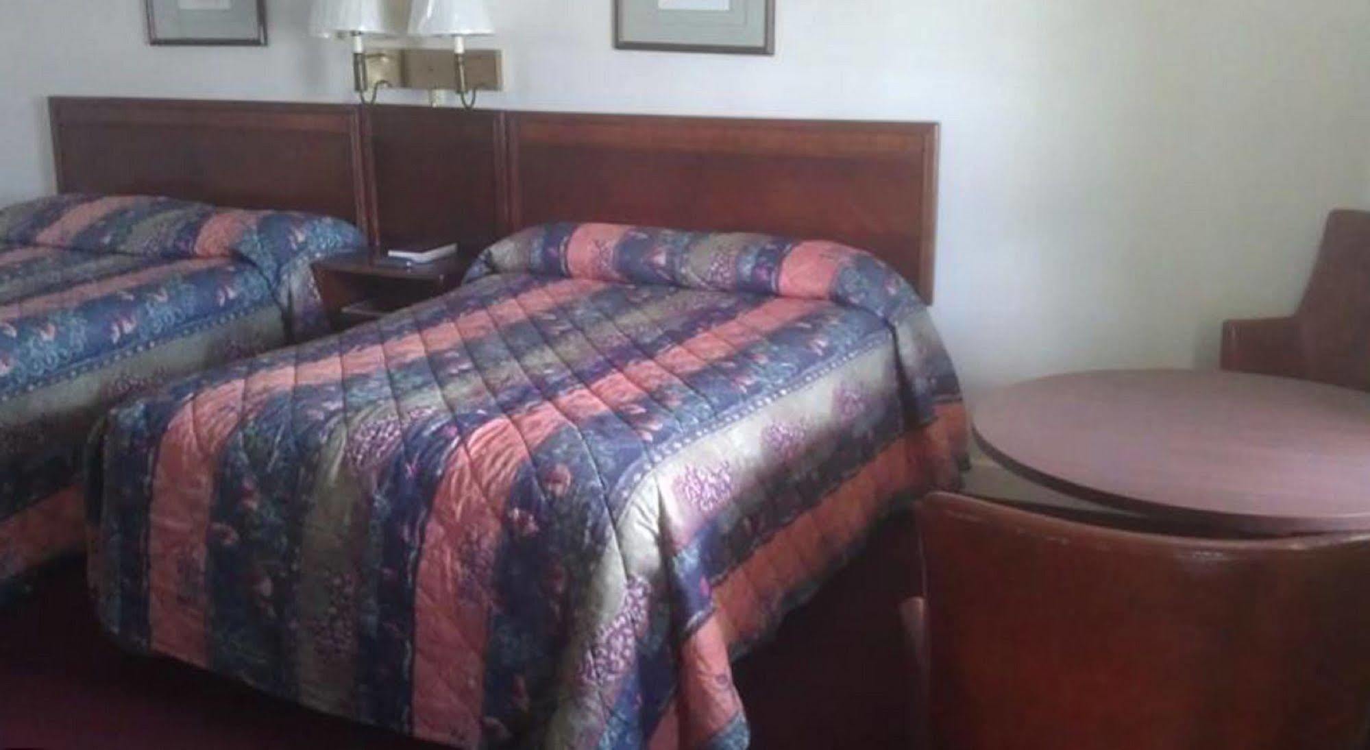 Bassett Motel Williamsburg Ngoại thất bức ảnh