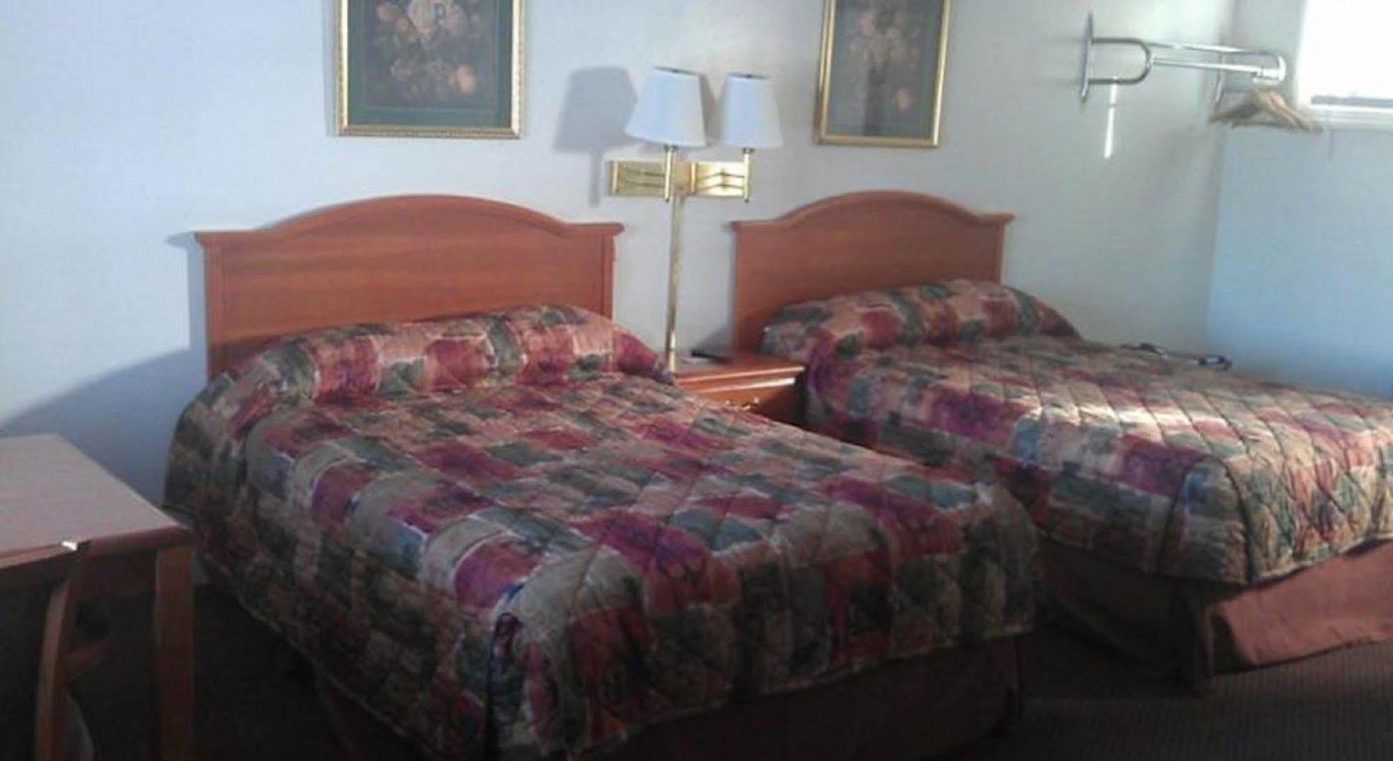 Bassett Motel Williamsburg Ngoại thất bức ảnh